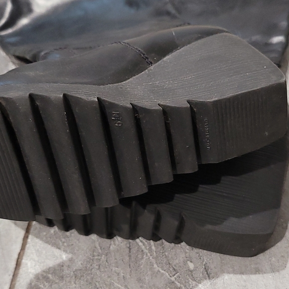 UGG knee high black leather shearling platform boots - Picture 2 of 4